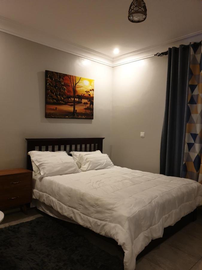 Blt Suites - Furnished Apartments Кампала Екстер'єр фото